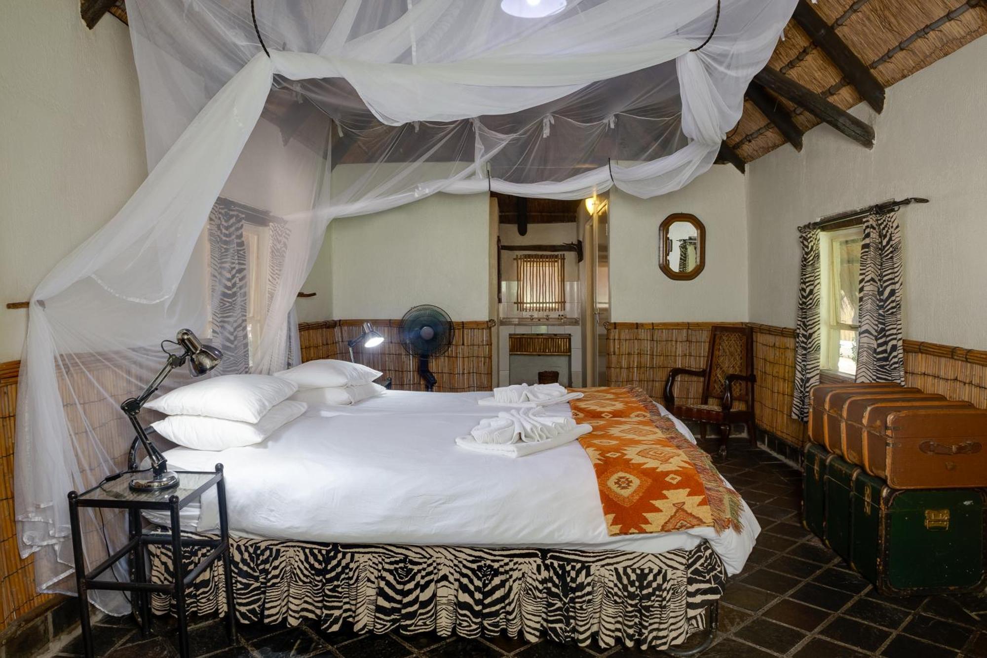 Villa Tangala Safari Camp à Domaine de chasse de Thornybush Extérieur photo
